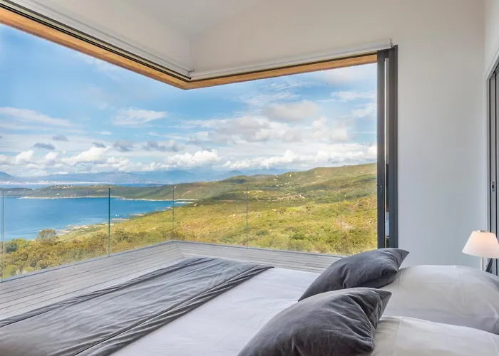 Panoramic Sea View - Heated Pool - Comfort * Coti-Chiavari (Corsica)